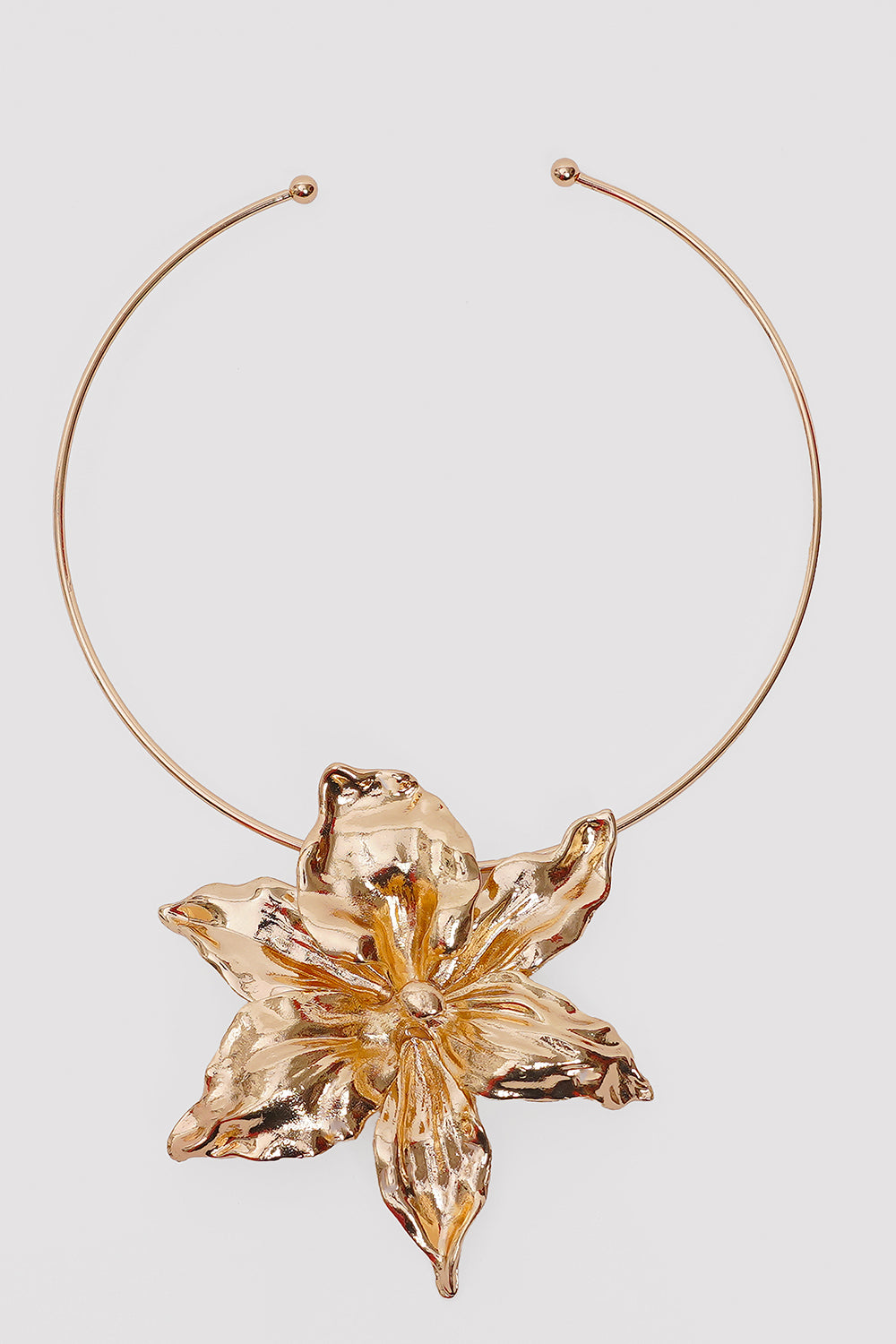 Raised Flower Necklace