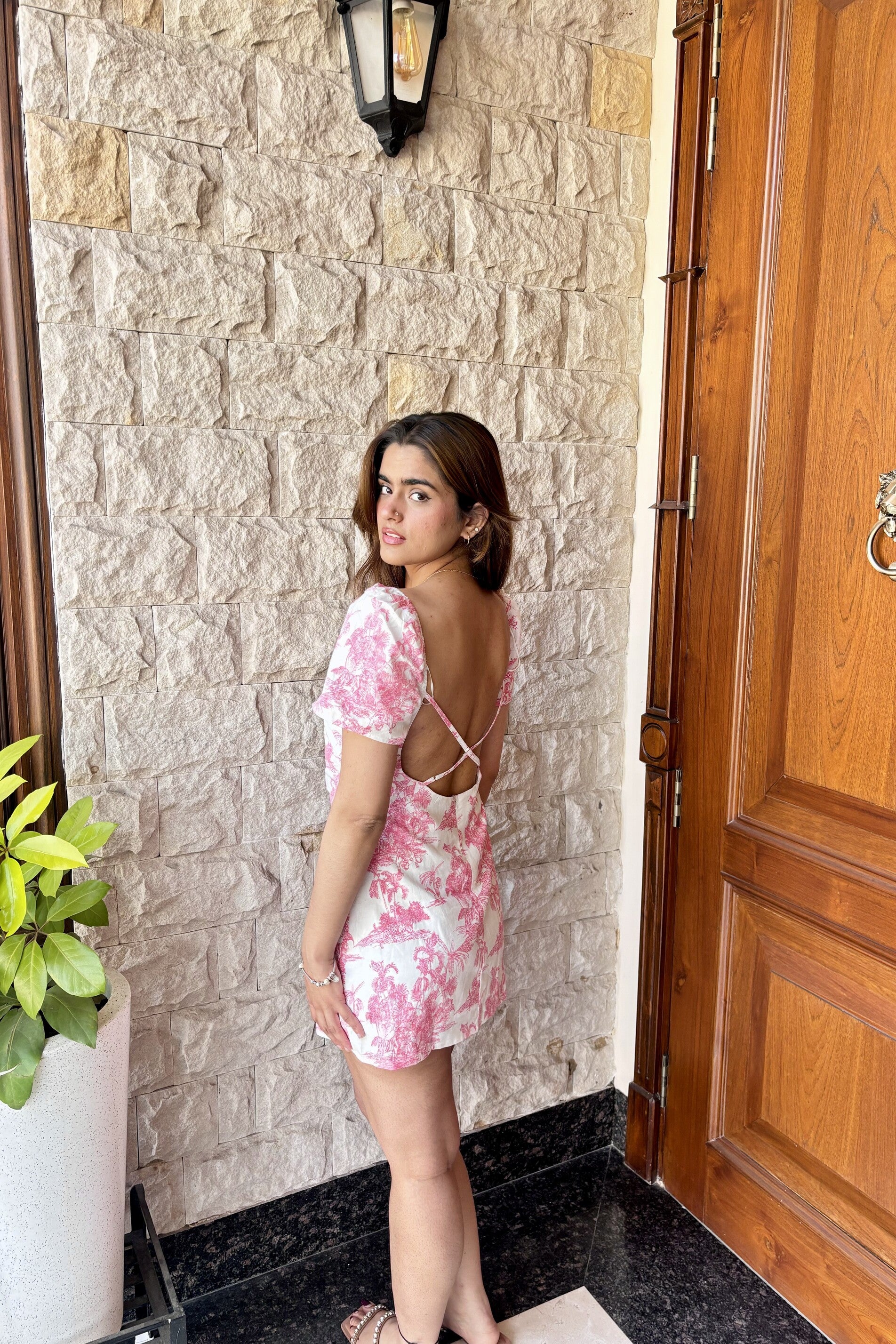 Backless printed dress | pink