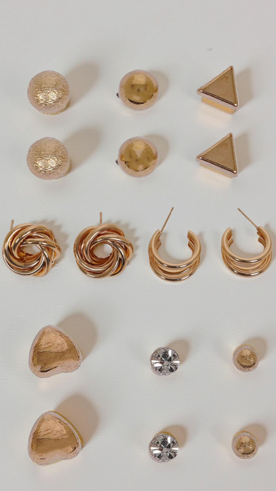 8 Set Earrings