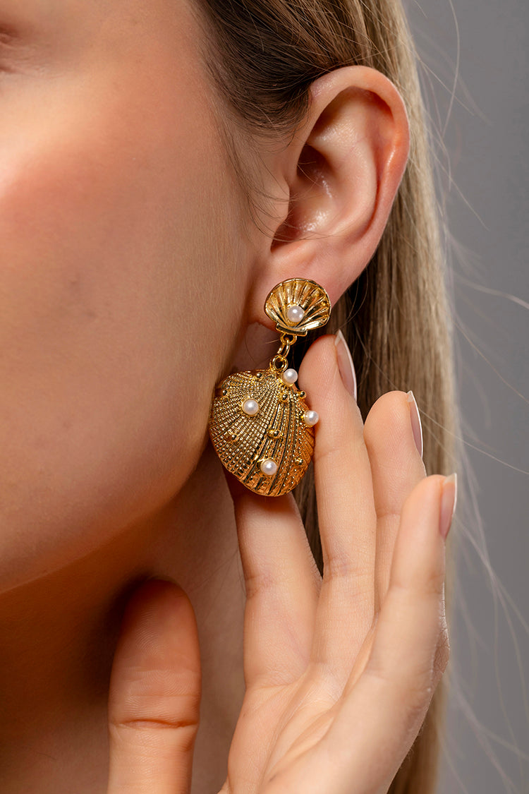 Lira Shell Earrings