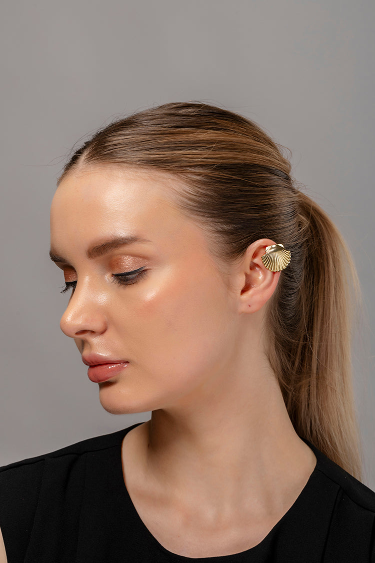 Sea Shell Ear Cuff (1 piece)