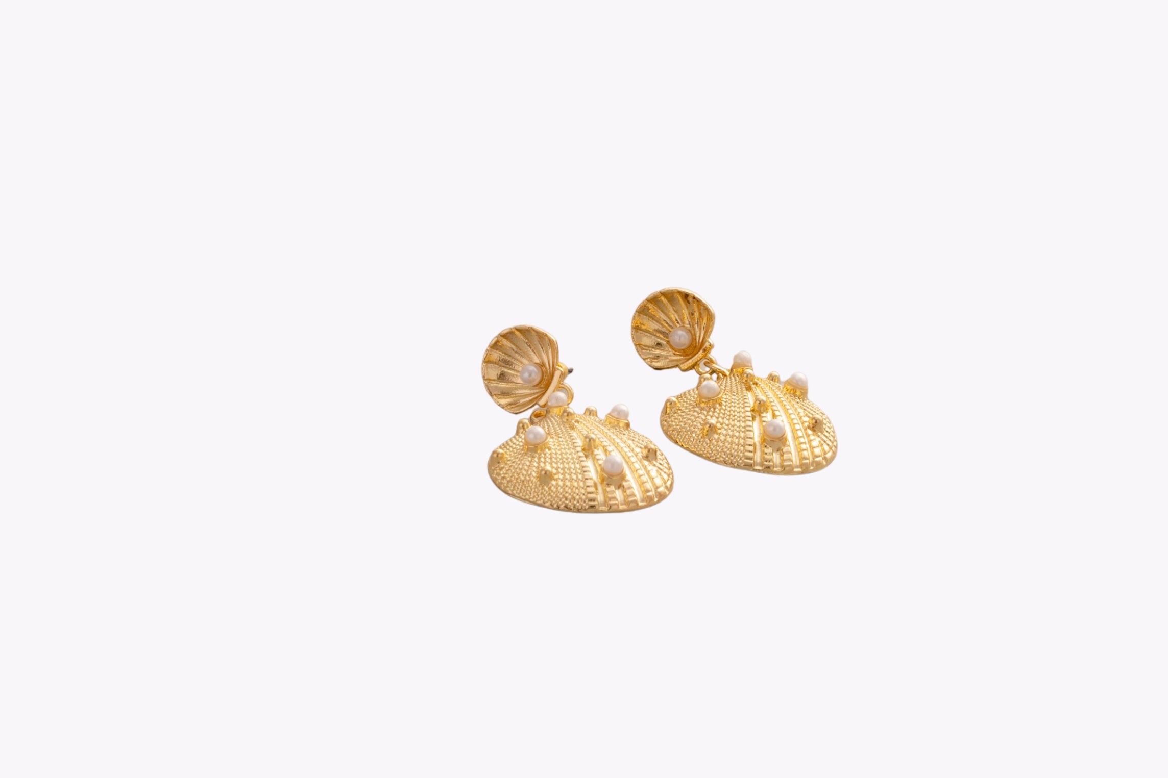 Lira Shell Earrings